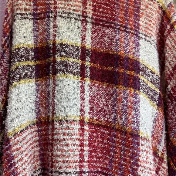 EST 1946 (Cato)Plaid Fringe Shawl Wrap fuzzy one size fits all - Picture 3 of 5